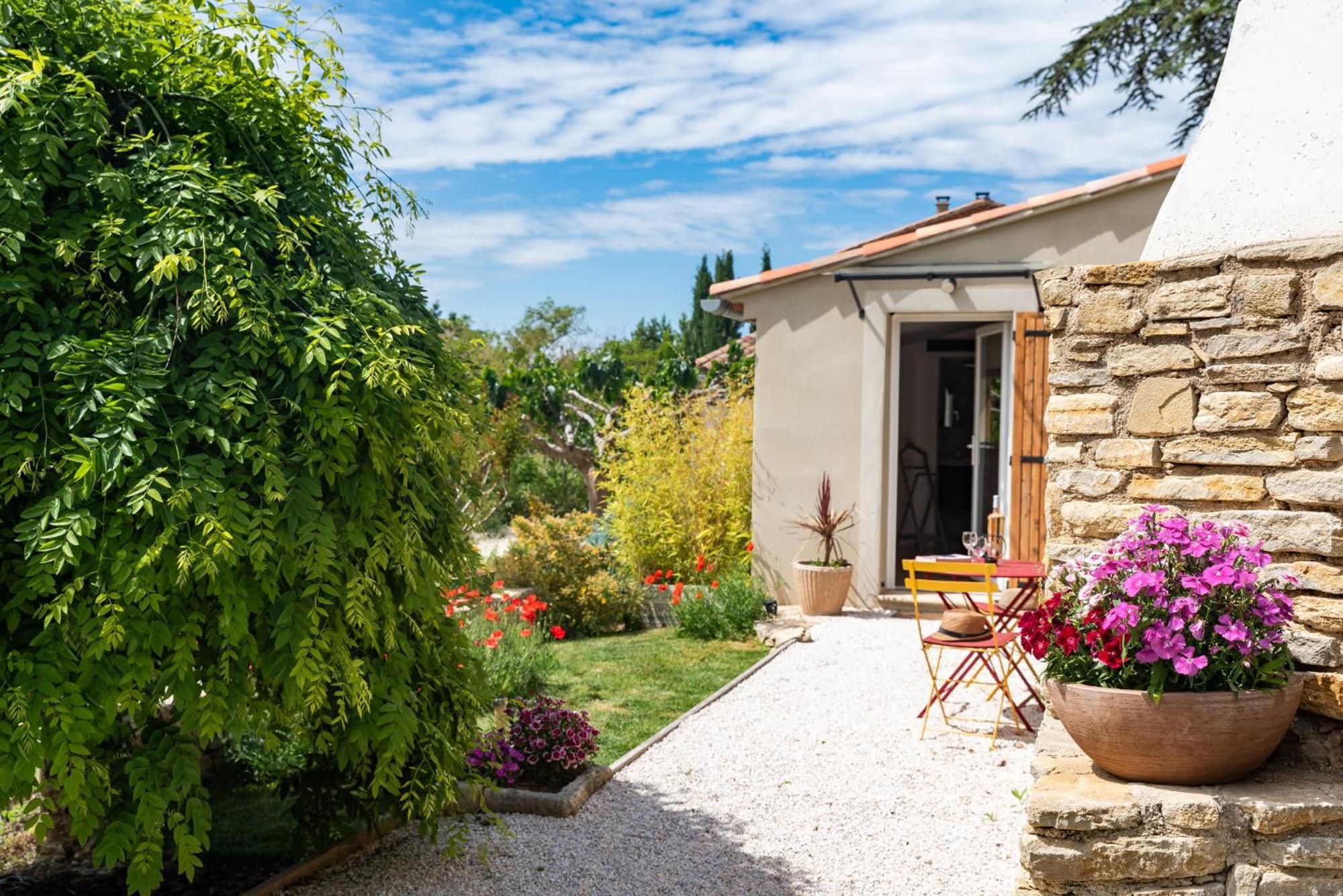 Gite Les Aiguillans Merindol-les-Oliviers ภายนอก รูปภาพ